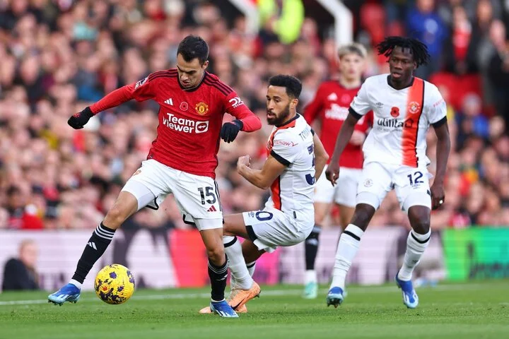 Man Utd vs Newcastle: Erik Ten Hag đứng trước thử thách lớn